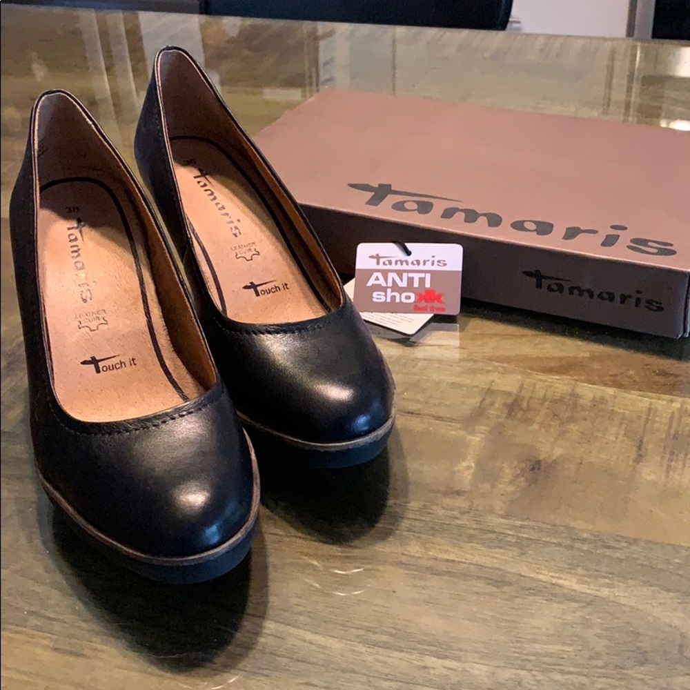 Tamaris Black 3” Heels
